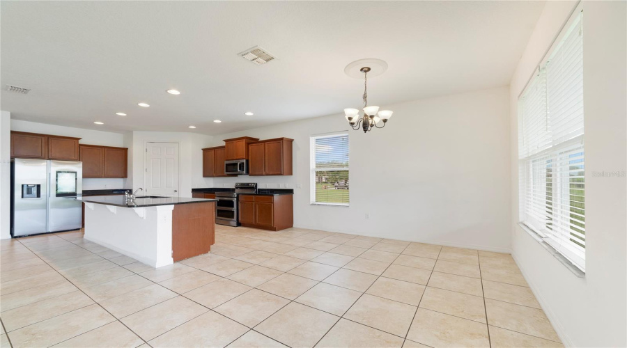 Kissimmee, Florida 34746, 4 Bedroom Bedrooms, ,3 Bathroombathrooms,Residential,For Sale,Carrick Bend,0,Mfro6449730
