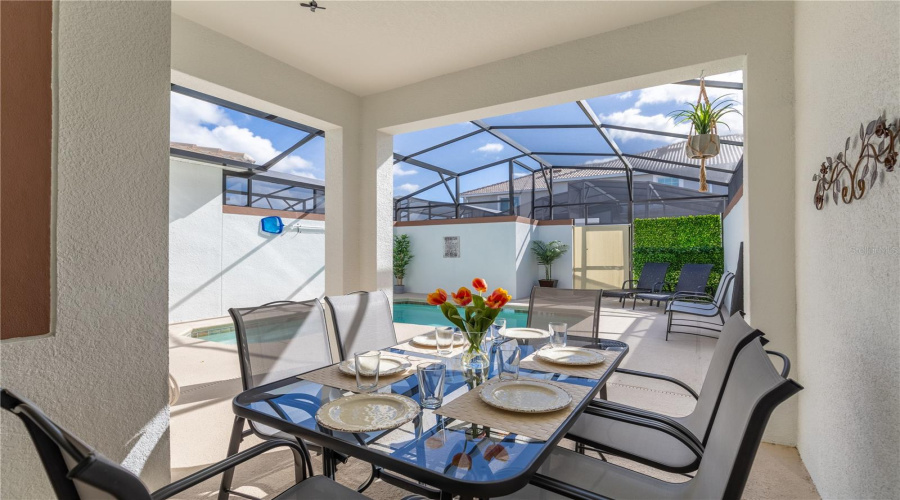 Kissimmee, Florida 34746, 4 Bedroom Bedrooms, ,3 Bathroombathrooms,Residential,For Sale,Love Storey,0,Mfro6367676