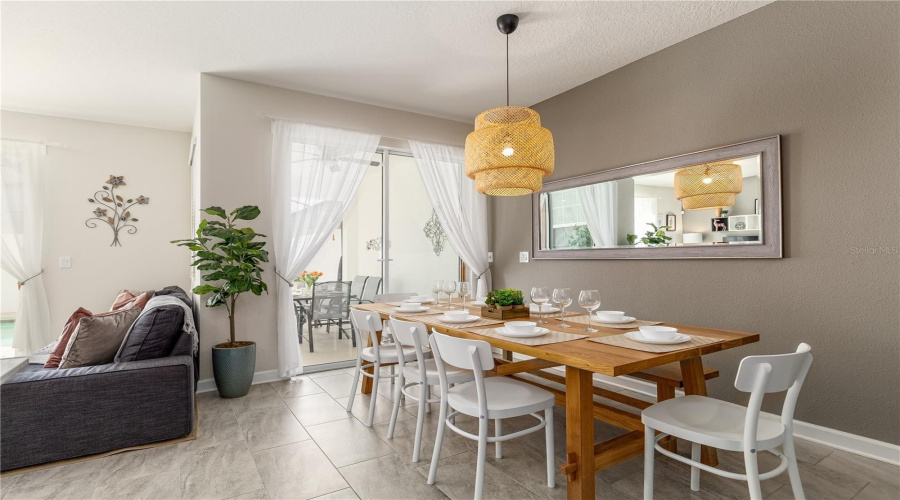 Kissimmee, Florida 34746, 4 Bedroom Bedrooms, ,3 Bathroombathrooms,Residential,For Sale,Love Storey,0,Mfro6367676
