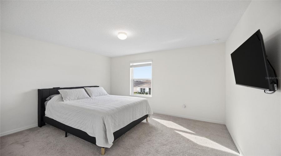 Davenport, Florida 33896, 5 Bedroom Bedrooms, ,3 Bathroombathrooms,Residential,For Sale,Hooton,0,Mfrs5159475