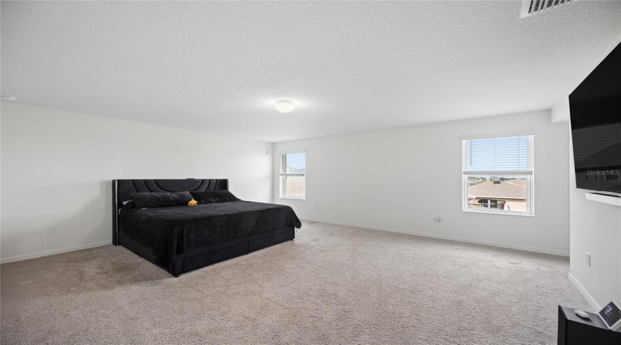 Davenport, Florida 33896, 5 Bedroom Bedrooms, ,3 Bathroombathrooms,Residential,For Sale,Hooton,0,Mfrs5159475