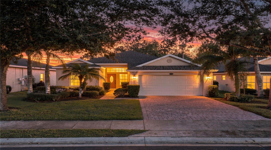 Davenport, Florida 33837, 3 Bedroom Bedrooms, ,2 Bathroombathrooms,Residential,For Sale,Preston,0,Mfro6449830