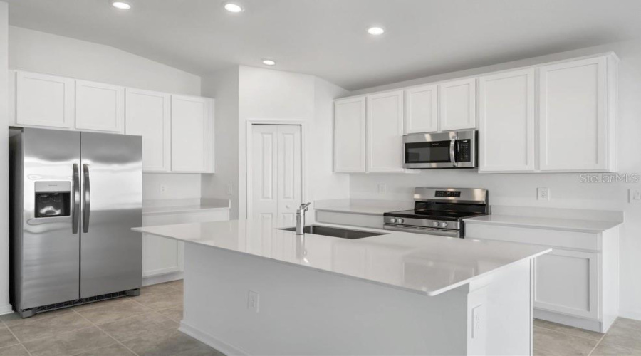 Kissimmee, Florida 34746, 4 Bedroom Bedrooms, ,2 Bathroombathrooms,Residential,For Sale,Worchester,0,Mfro6448213