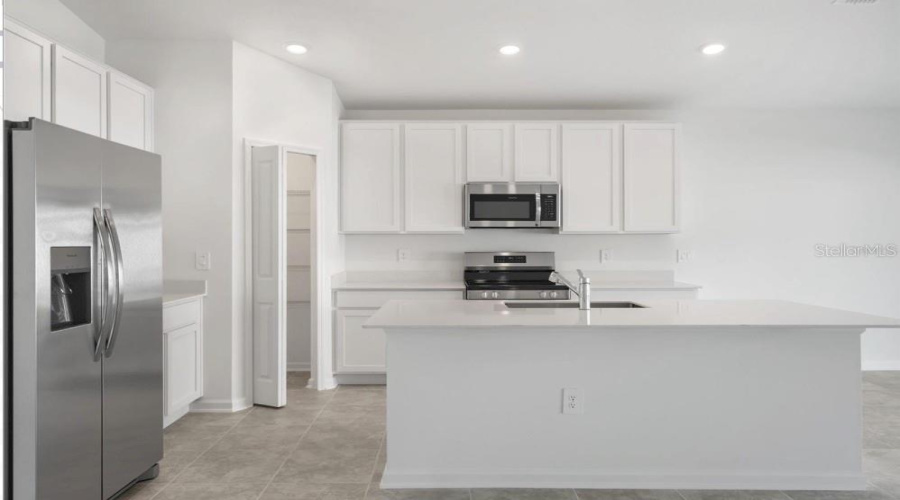 Kissimmee, Florida 34746, 4 Bedroom Bedrooms, ,2 Bathroombathrooms,Residential,For Sale,Worchester,0,Mfro6448213