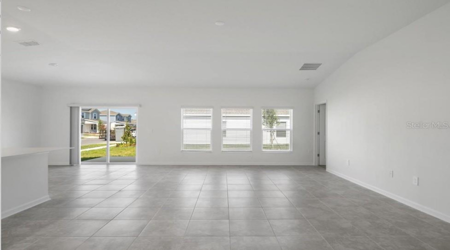 Kissimmee, Florida 34746, 4 Bedroom Bedrooms, ,2 Bathroombathrooms,Residential,For Sale,Worchester,0,Mfro6448213