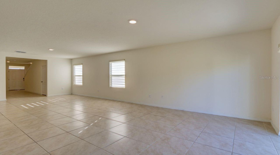 Davenport, Florida 33837, 5 Bedroom Bedrooms, ,3 Bathroombathrooms,Residential,For Sale,Ribbon Fall,0,Mfro6449890
