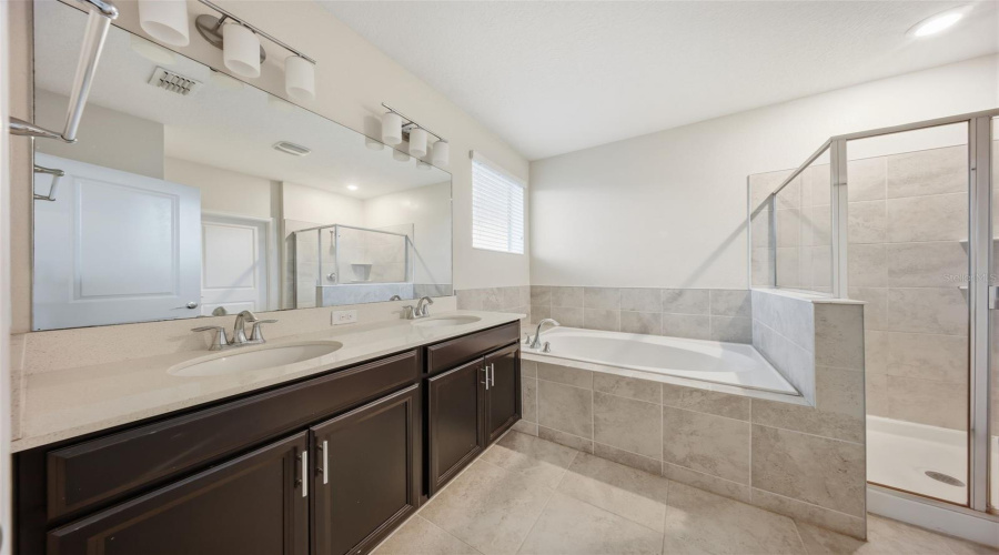 Kissimmee, Florida 34746, 3 Bedroom Bedrooms, ,2 Bathroombathrooms,Residential,For Sale,Tribute,0,Mfro6449724