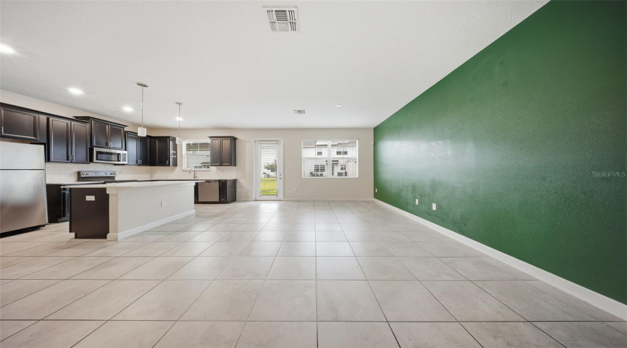 Kissimmee, Florida 34746, 3 Bedroom Bedrooms, ,2 Bathroombathrooms,Residential,For Sale,Tribute,0,Mfro6449724