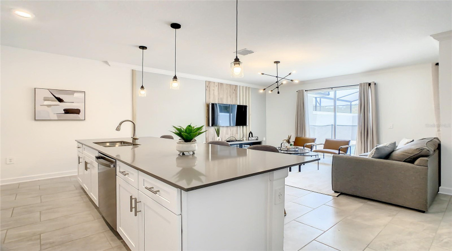Kissimmee, Florida 34746, 4 Bedroom Bedrooms, ,3 Bathroombathrooms,Residential,For Sale,Reading,0,Mfrs5157343