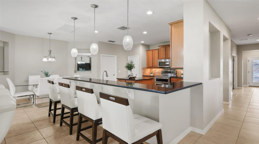 Kissimmee, Florida 34746, 5 Bedroom Bedrooms, ,4 Bathroombathrooms,Residential,For Sale,Boating,0,Mfro6421095