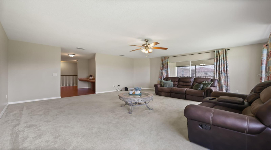 Kissimmee, Florida 34746, 5 Bedroom Bedrooms, ,4 Bathroombathrooms,Residential,For Sale,Boating,0,Mfro6421095