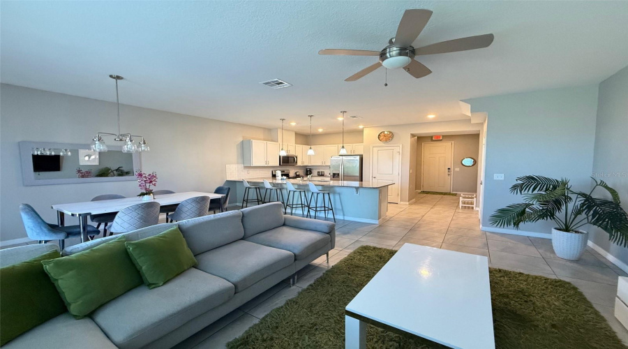 Kissimmee, Florida 34746, 4 Bedroom Bedrooms, ,3 Bathroombathrooms,Residential,For Sale,Adelaide,0,Mfrs5158774