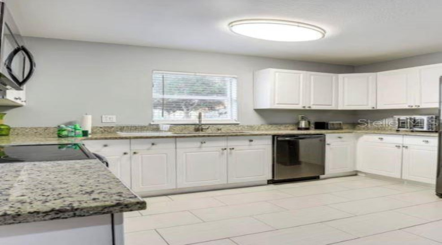 Kissimmee, Florida 34746, 3 Bedroom Bedrooms, ,2 Bathroombathrooms,Residential,For Sale,Club Cortile,0,Mfro6435819