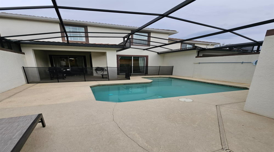 Davenport, Florida 33896, 4 Bedroom Bedrooms, ,3 Bathroombathrooms,Residential,For Sale,Dogleg,0,Mfrs5126086