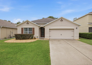 DAVENPORT, Florida 33896, 4 Bedroom Bedrooms, ,2 BathroomBathrooms,Residential,For Sale,TANGLEWOOD,0,MFRO6449911