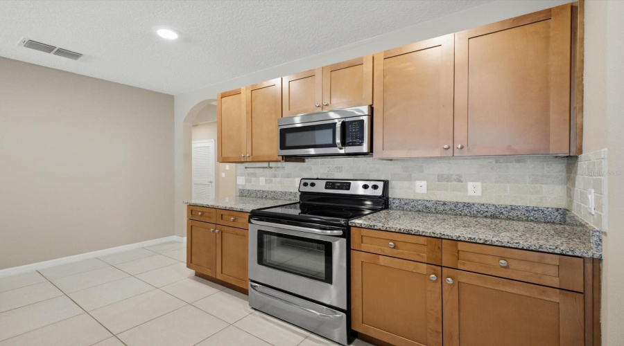 Davenport, Florida 33896, 4 Bedroom Bedrooms, ,2 Bathroombathrooms,Residential,For Sale,Tanglewood,0,Mfro6449911