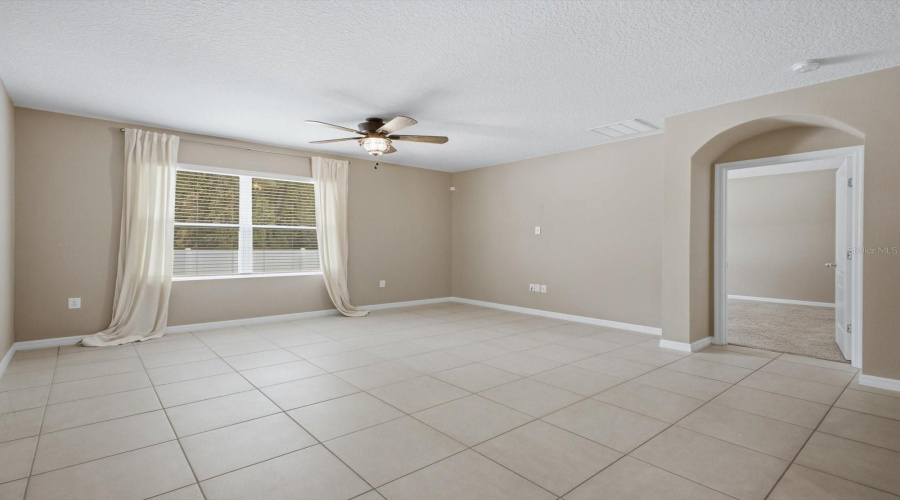 Davenport, Florida 33896, 4 Bedroom Bedrooms, ,2 Bathroombathrooms,Residential,For Sale,Tanglewood,0,Mfro6449911
