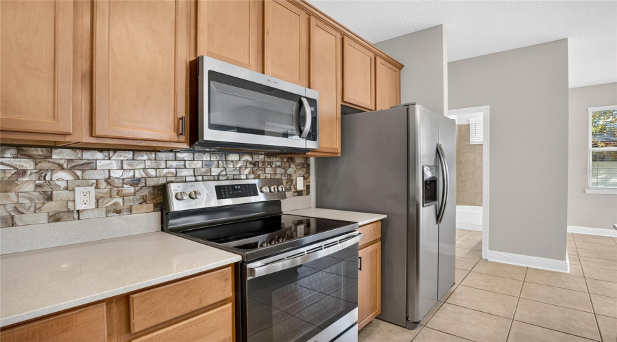 Orlando, Florida 32836, 4 Bedroom Bedrooms, ,3 Bathroombathrooms,Residential,For Sale,Wakeworth,0,Mfro6450198
