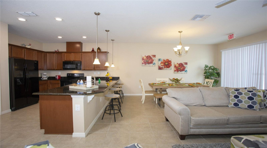 Kissimmee, Florida 34746, 4 Bedroom Bedrooms, ,3 Bathroombathrooms,Residential,For Sale,Killarney,0,Mfro6448761