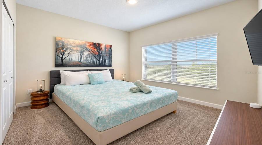Kissimmee, Florida 34746, 5 Bedroom Bedrooms, ,4 Bathroombathrooms,Residential,For Sale,Love Storey,0,Mfrs5159630