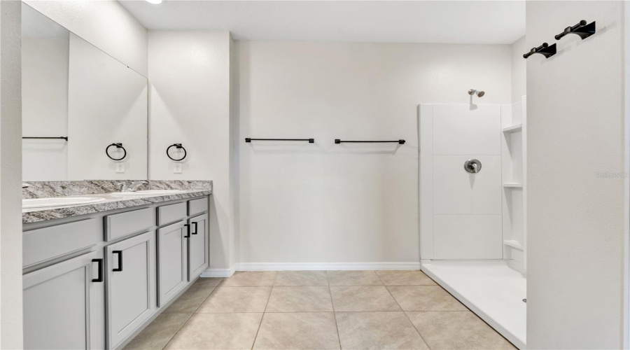 Davenport, Florida 33837, 5 Bedroom Bedrooms, ,3 Bathroombathrooms,Residential,For Sale,Brooklet,0,Mfrg5119042
