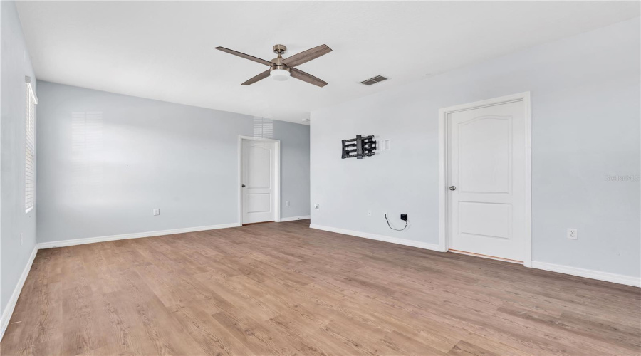 Davenport, Florida 33837, 5 Bedroom Bedrooms, ,3 Bathroombathrooms,Residential,For Sale,Brooklet,0,Mfrg5119042