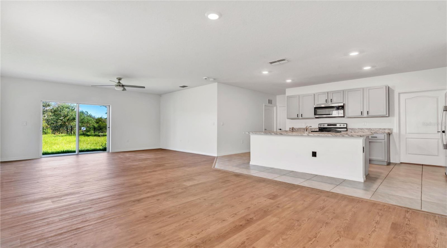 Davenport, Florida 33837, 5 Bedroom Bedrooms, ,3 Bathroombathrooms,Residential,For Sale,Brooklet,0,Mfrg5119042