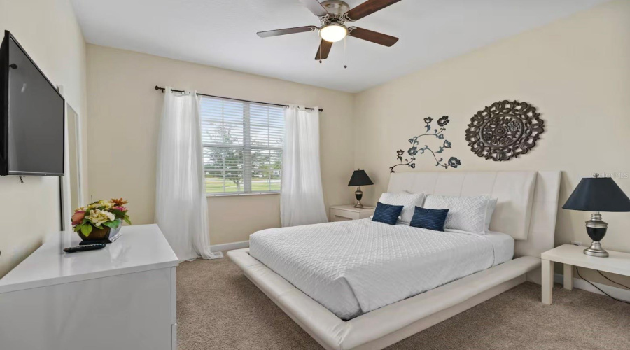 Kissimmee, Florida 34746, 6 Bedroom Bedrooms, ,5 Bathroombathrooms,Residential,For Sale,Sleepy Hollow,0,Mfro6364597