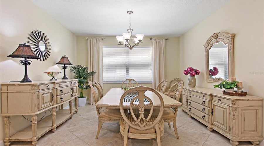Davenport, Florida 33896, 4 Bedroom Bedrooms, ,3 Bathroombathrooms,Residential,For Sale,Gleneagles,0,Mfrs5159578