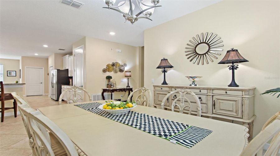 Davenport, Florida 33896, 4 Bedroom Bedrooms, ,3 Bathroombathrooms,Residential,For Sale,Gleneagles,0,Mfrs5159578