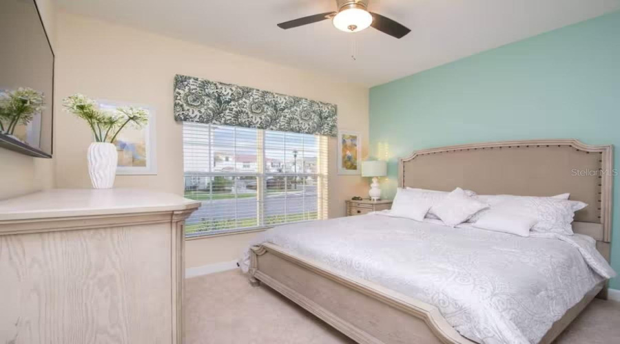 Kissimmee, Florida 34746, 5 Bedroom Bedrooms, ,4 Bathroombathrooms,Residential,For Sale,Clock Tower,0,Mfro6449471