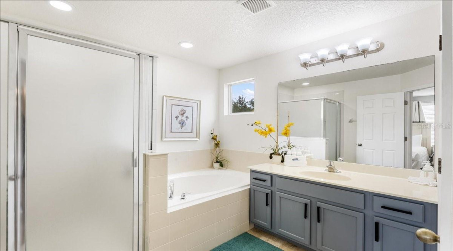 Address Not Available!, 6 Bedroom Bedrooms, ,5 Bathroombathrooms,Residential,For Sale,0,Mfro6354938