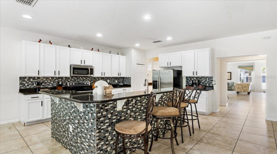 Address Not Available!, 6 Bedroom Bedrooms, ,5 Bathroombathrooms,Residential,For Sale,0,Mfro6354938