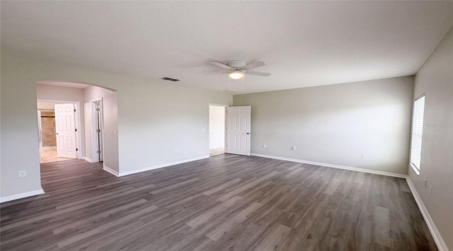 Kissimmee, Florida 34746, 4 Bedroom Bedrooms, ,2 Bathroombathrooms,Residential,For Sale,Yacht Club,0,Mfro6438381