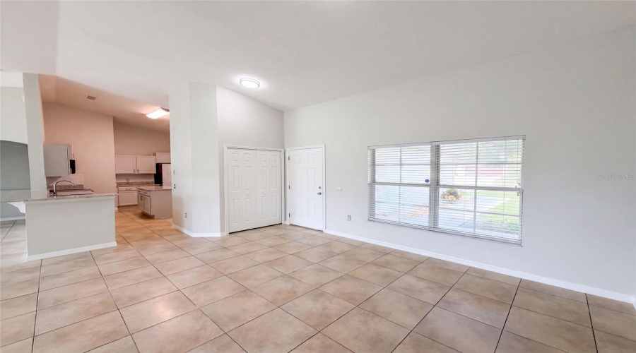 Kissimmee, Florida 34746, 4 Bedroom Bedrooms, ,2 Bathroombathrooms,Residential,For Sale,Yacht Club,0,Mfro6438381