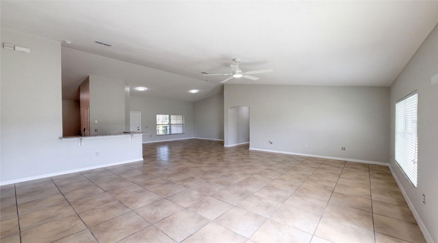 Kissimmee, Florida 34746, 4 Bedroom Bedrooms, ,2 Bathroombathrooms,Residential,For Sale,Yacht Club,0,Mfro6438381