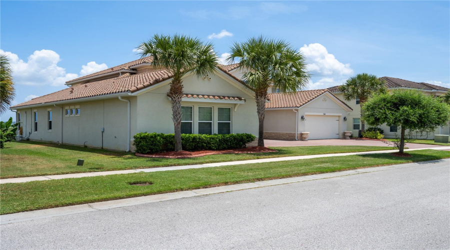 Kissimmee, Florida 34746, 5 Bedroom Bedrooms, ,5 Bathroombathrooms,Residential,For Sale,Windlass,0,Mfro6407891