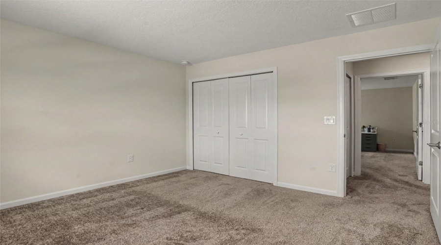 Kissimmee, Florida 34746, 5 Bedroom Bedrooms, ,2 Bathroombathrooms,Residential,For Sale,Bluff Oak Loop,0,Mfro6437731