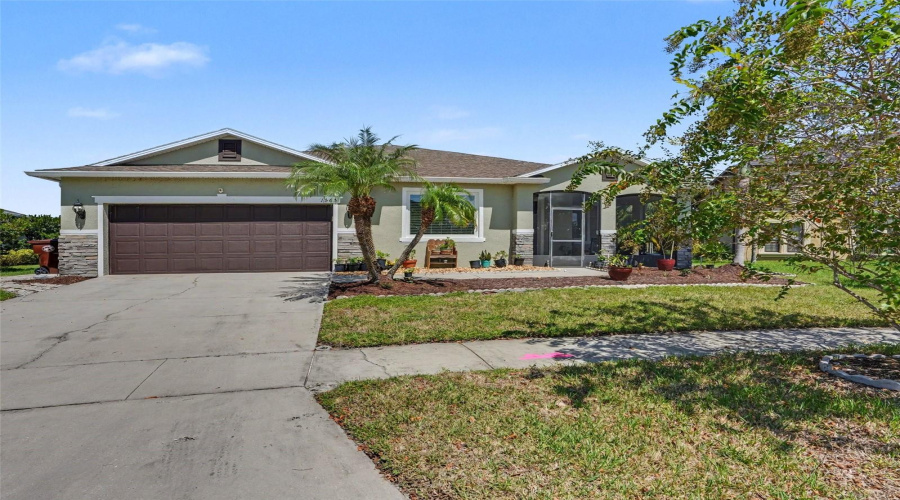 Kissimmee, Florida 34746, 4 Bedroom Bedrooms, ,2 Bathroombathrooms,Residential,For Sale,Angler Ave,0,Mfro6437838