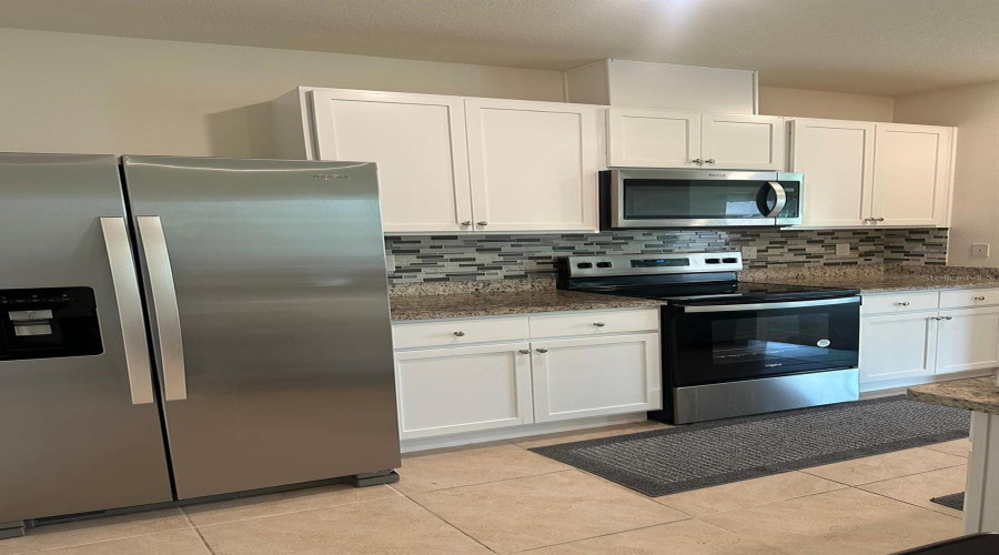 Davenport, Florida 33837, 3 Bedroom Bedrooms, ,2 Bathroombathrooms,Residential,For Sale,Doe Run,0,Mfrs5159660