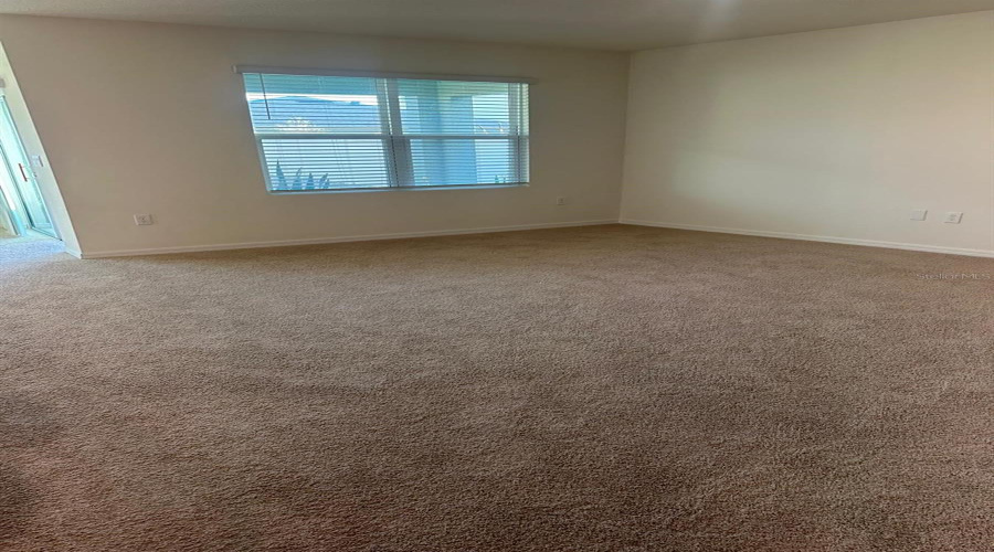 Davenport, Florida 33837, 3 Bedroom Bedrooms, ,2 Bathroombathrooms,Residential,For Sale,Doe Run,0,Mfrs5159660