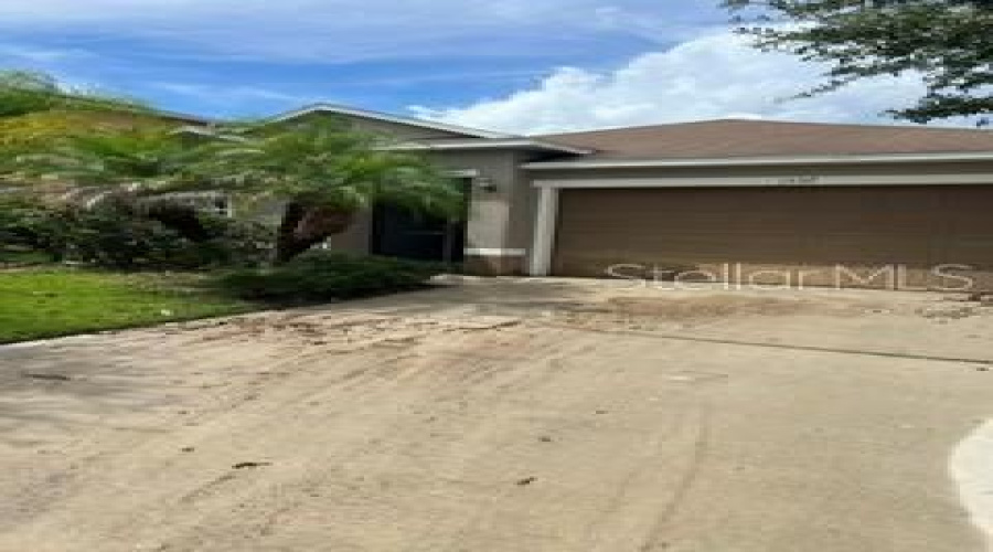 Kissimmee, Florida 34746, 3 Bedroom Bedrooms, ,2 Bathroombathrooms,Residential,For Sale,Nature,0,Mfrs5157329