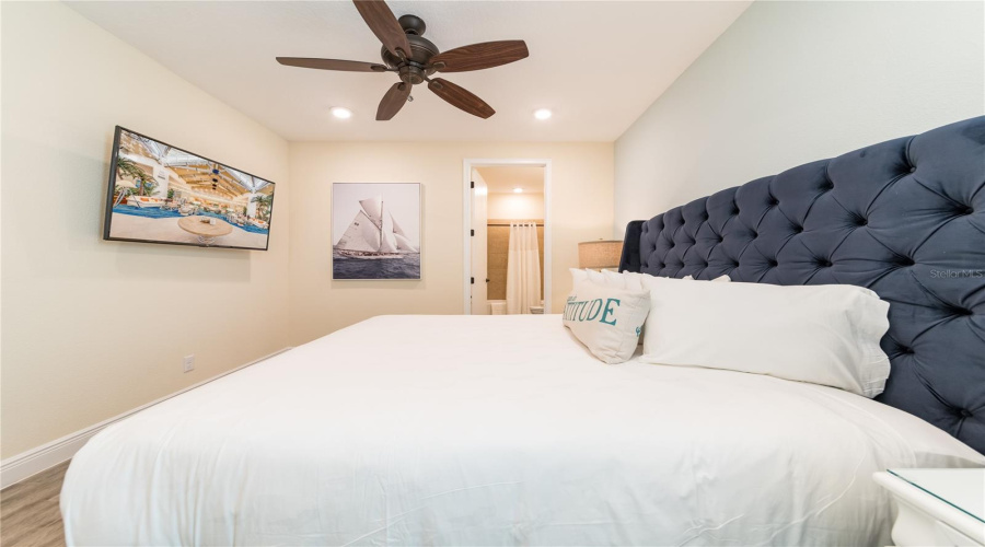Kissimmee, Florida 34747, 5 Bedroom Bedrooms, ,5 Bathroombathrooms,Residential,For Sale,Surf,0,Mfrs5159643