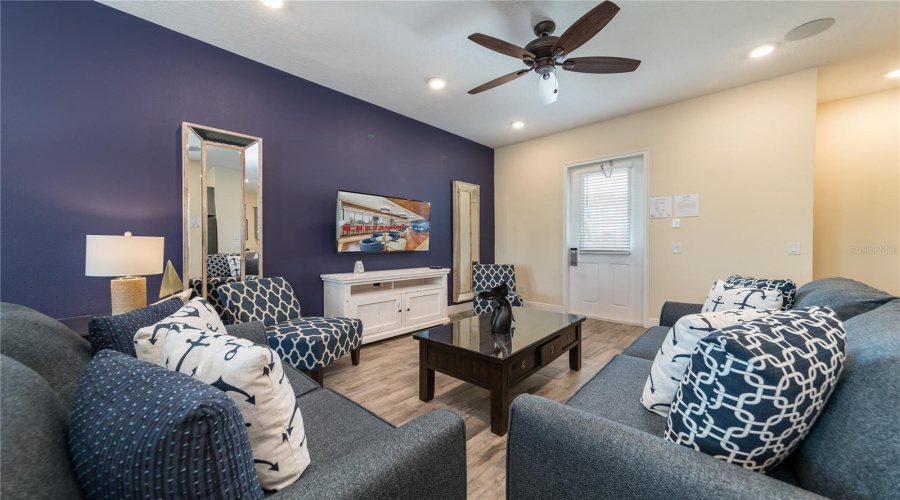 Kissimmee, Florida 34747, 5 Bedroom Bedrooms, ,5 Bathroombathrooms,Residential,For Sale,Surf,0,Mfrs5159643