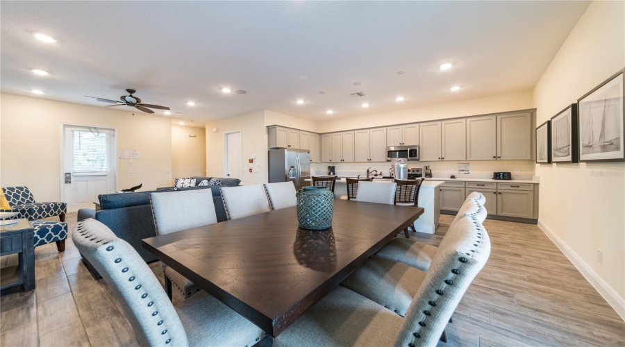 Kissimmee, Florida 34747, 5 Bedroom Bedrooms, ,5 Bathroombathrooms,Residential,For Sale,Surf,0,Mfrs5159643