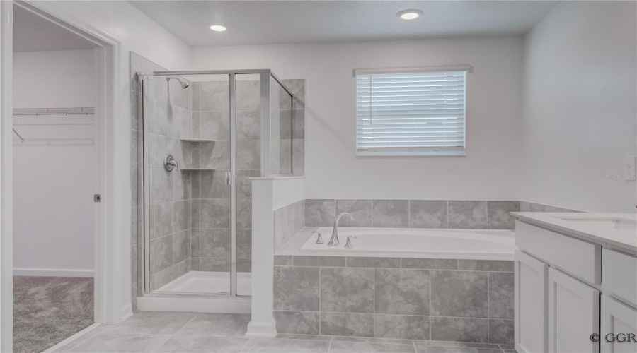 Kissimmee, Florida 34746, 4 Bedroom Bedrooms, ,2 Bathroombathrooms,Residential,For Sale,Rock Maple,0,Mfrs5147167