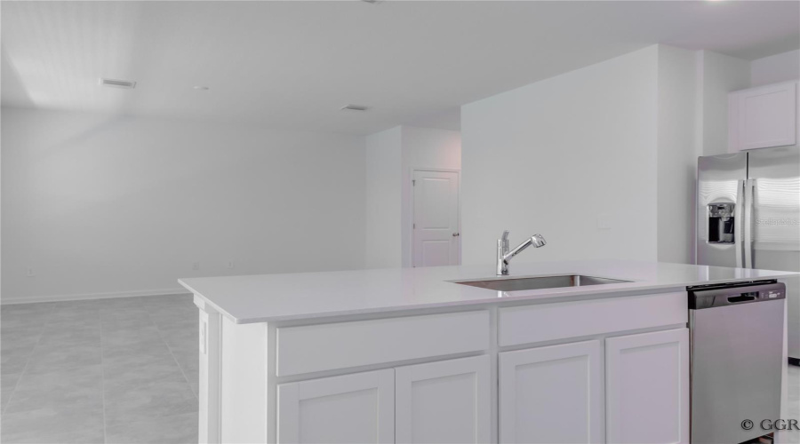 Kissimmee, Florida 34746, 4 Bedroom Bedrooms, ,2 Bathroombathrooms,Residential,For Sale,Rock Maple,0,Mfrs5147167