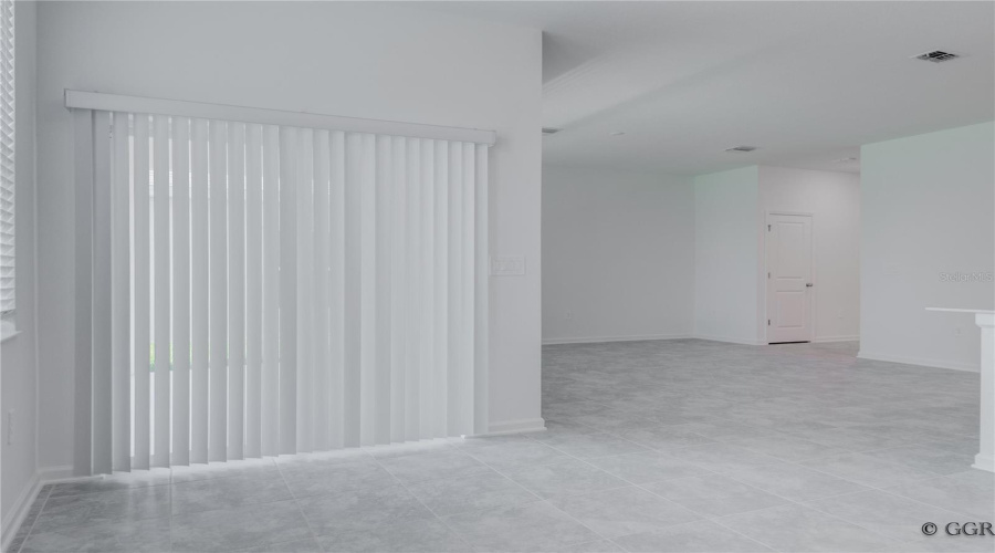 Kissimmee, Florida 34746, 4 Bedroom Bedrooms, ,2 Bathroombathrooms,Residential,For Sale,Rock Maple,0,Mfrs5147167