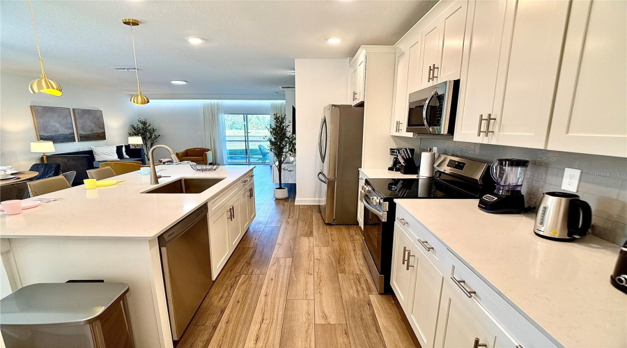 Kissimmee, Florida 34747, 5 Bedroom Bedrooms, ,2 Bathroombathrooms,Residential,For Sale,Marlow,0,Mfrs5159507