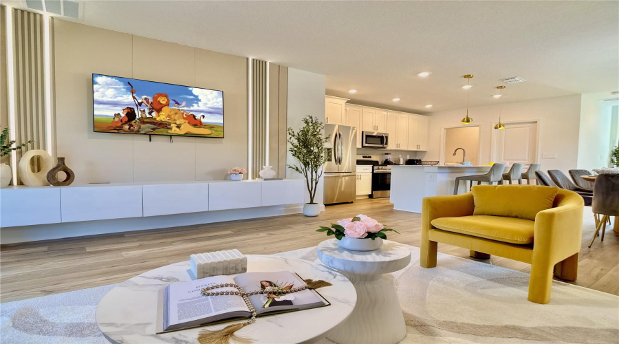 Kissimmee, Florida 34747, 5 Bedroom Bedrooms, ,2 Bathroombathrooms,Residential,For Sale,Marlow,0,Mfrs5159507